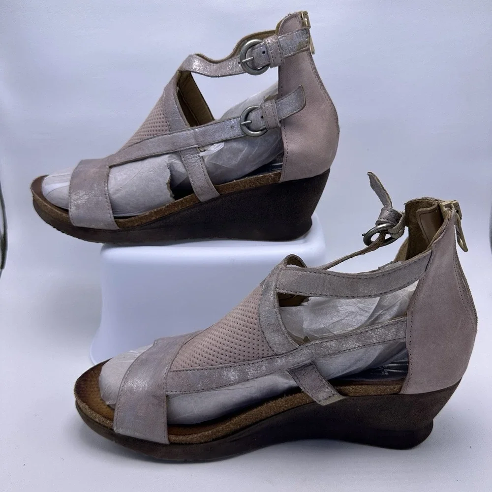 Miz Mooz Sandals Sawyer‎ Wedge Gladiator Silver Size 42EU 10.5 US